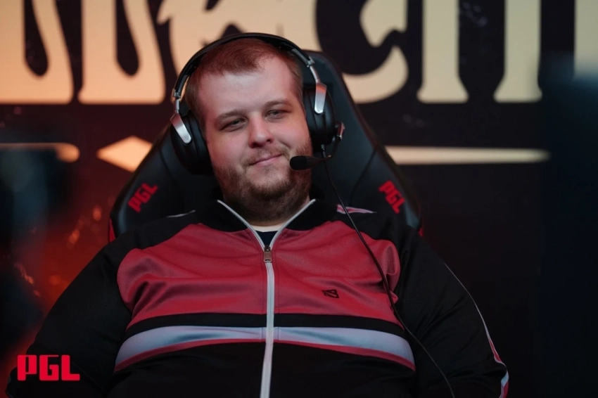 Тренер MOUZ раскрыл правду о составе команды и разнес турнирную систему Dota 2