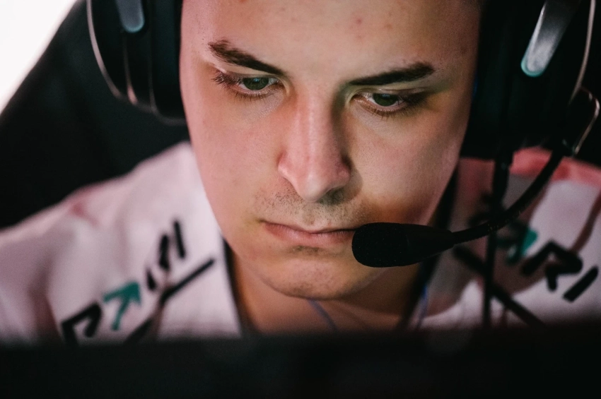 Игрок BetBoom Team по Dota 2 устроил хаос в команде, и Kataomi в полном восторге